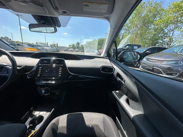 Used 2020 Toyota Prius Prime LE FWD image 25