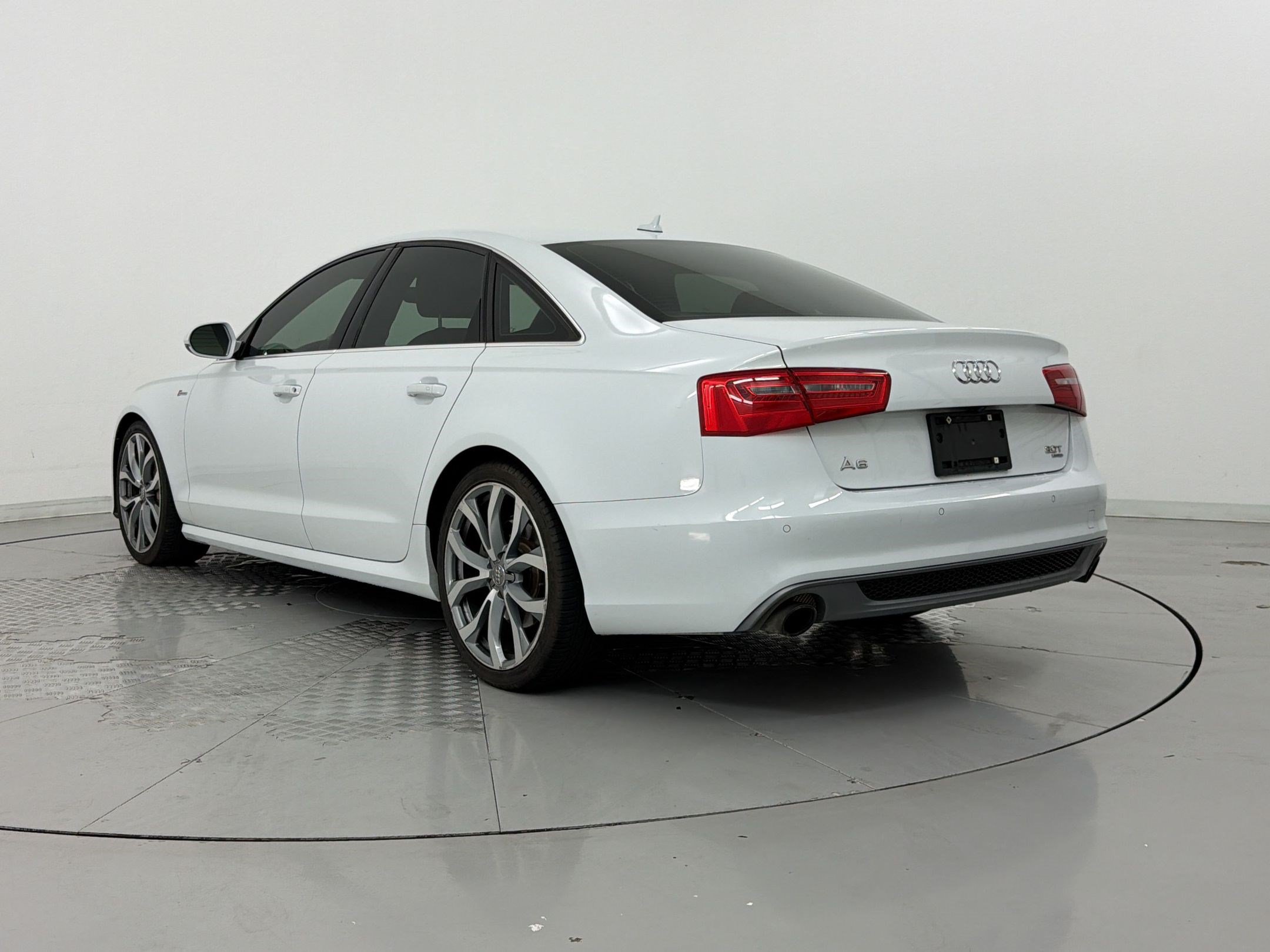 Used 2014 Audi A6 3.0T Prestige w/ Prestige Package AWD/4WD image 3