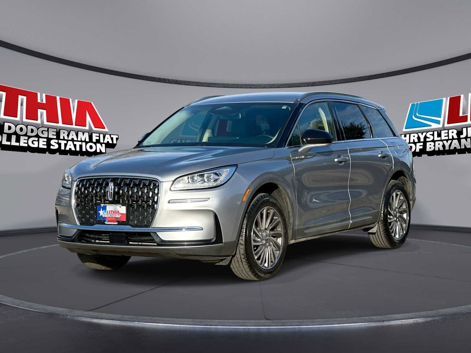 Used 2023 Lincoln Corsair Reserve video 1