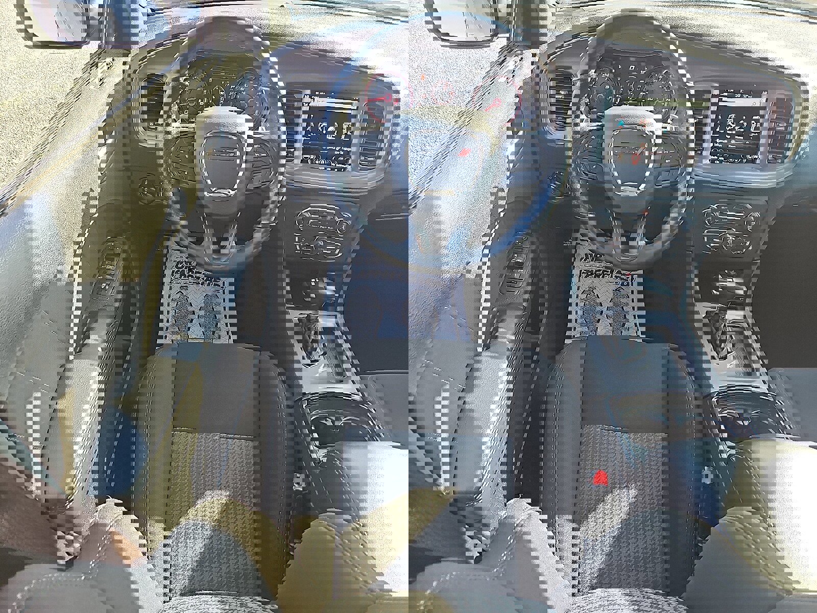 Used 2023 Dodge Charger R/T w/ Blacktop Package image 11