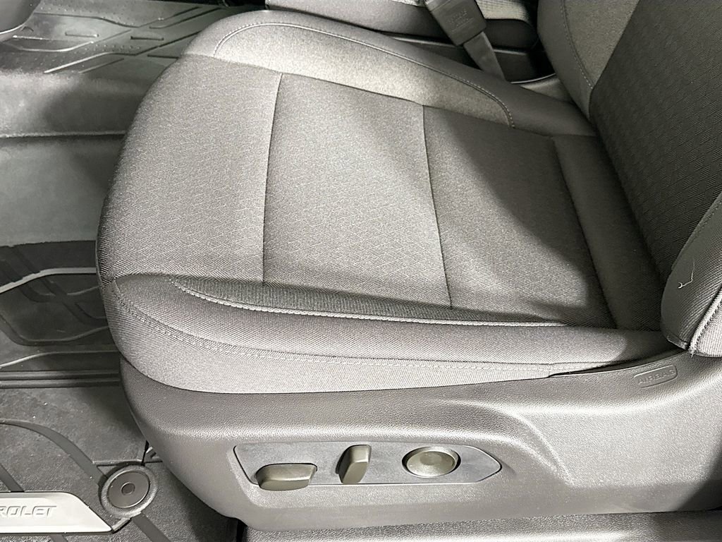 New 2026 Chevrolet Silverado 1500 Custom w/ Turbomax Blackout Package image 18