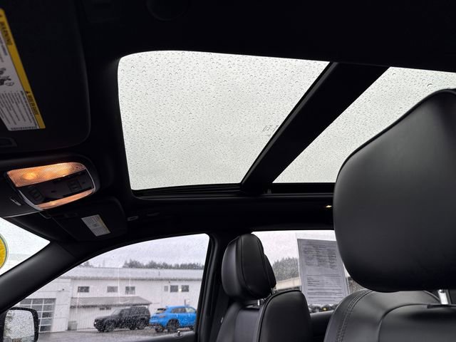 Used 2018 Jeep Grand Cherokee High Altitude AWD/4WD image 32