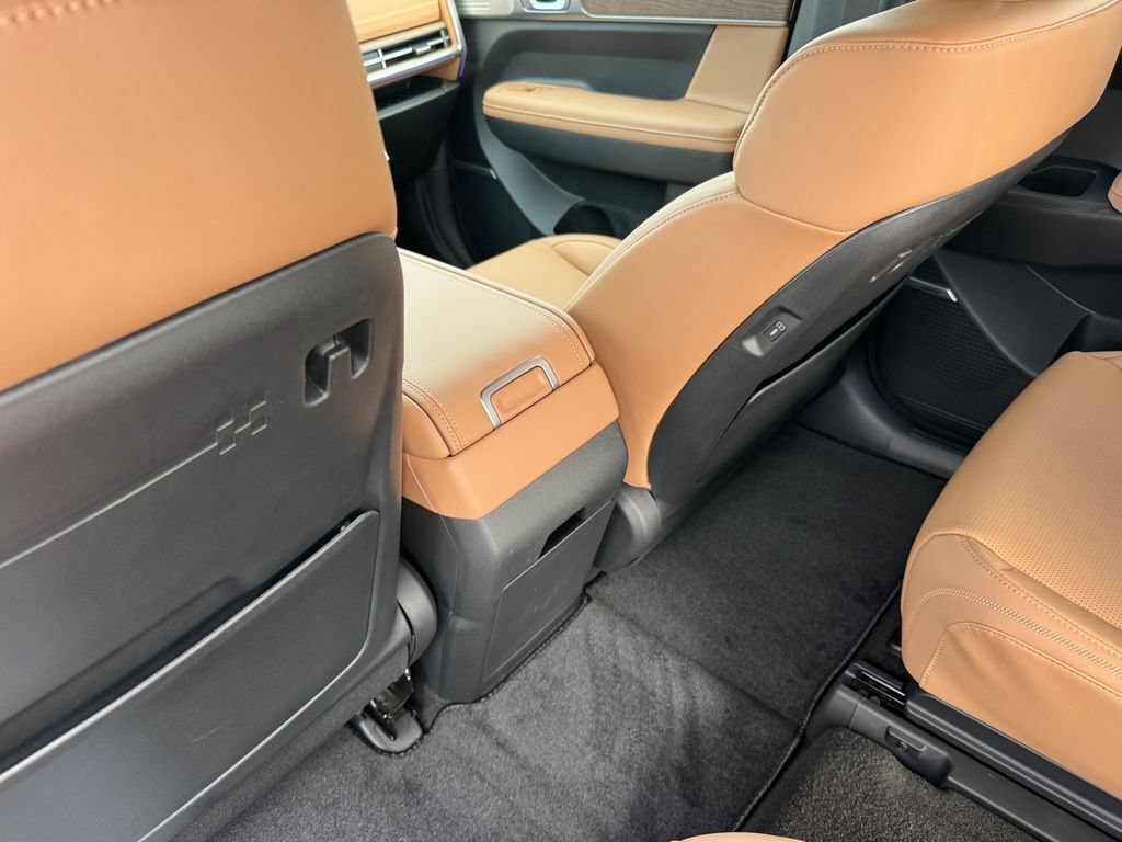 New 2027 Hyundai Santa Fe Calligraphy AWD/4WD image 16