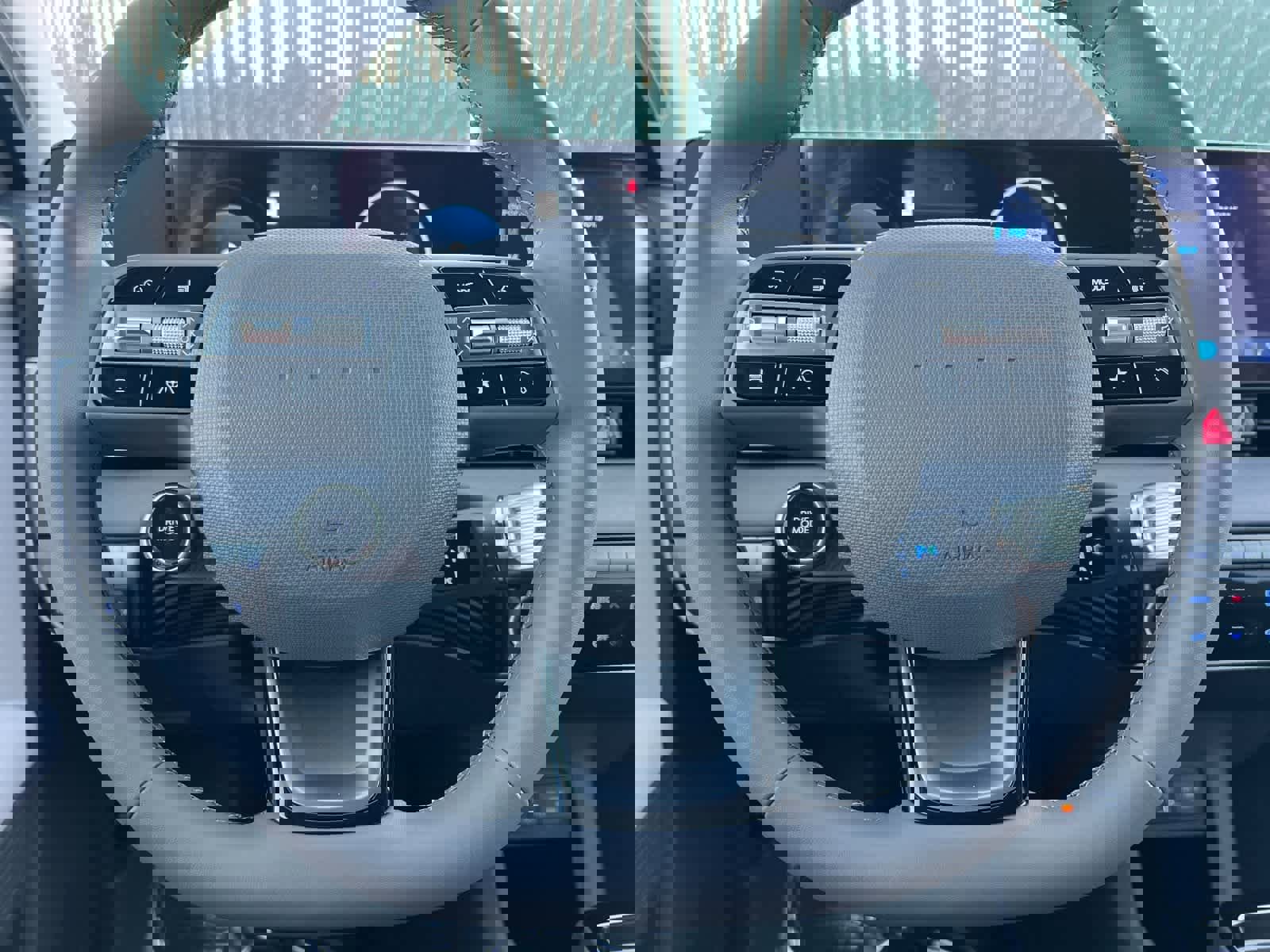 New 2026 Hyundai Ioniq 5 SE image 24