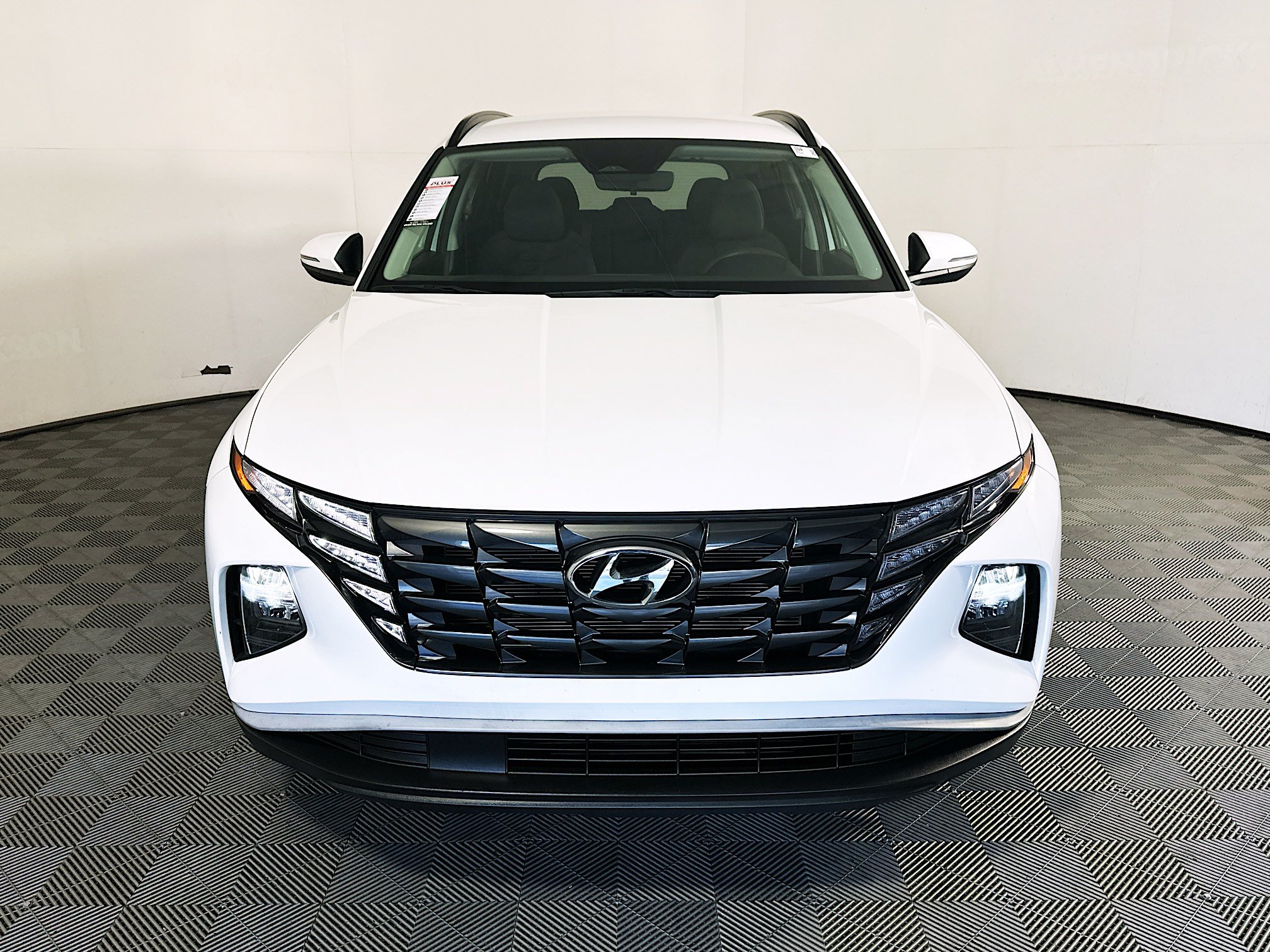 Used 2023 Hyundai Tucson SEL FWD image 8