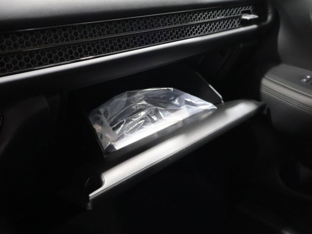 Used 2023 Honda HR-V LX image 30