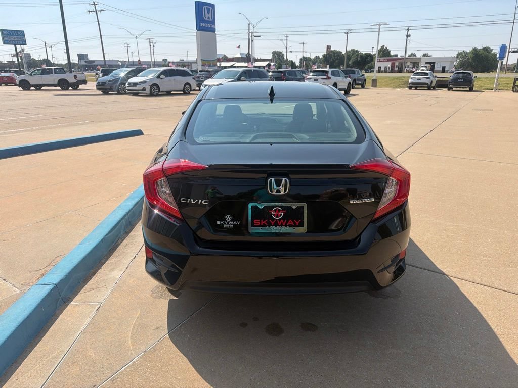 Used 2016 Honda Civic Touring image 7