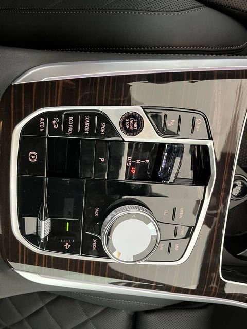 New 2026 BMW X5 xDrive40i AWD/4WD image 18