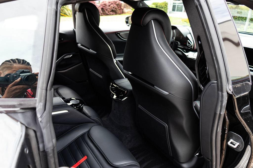 Certified 2025 Ferrari Purosangue AWD/4WD image 60