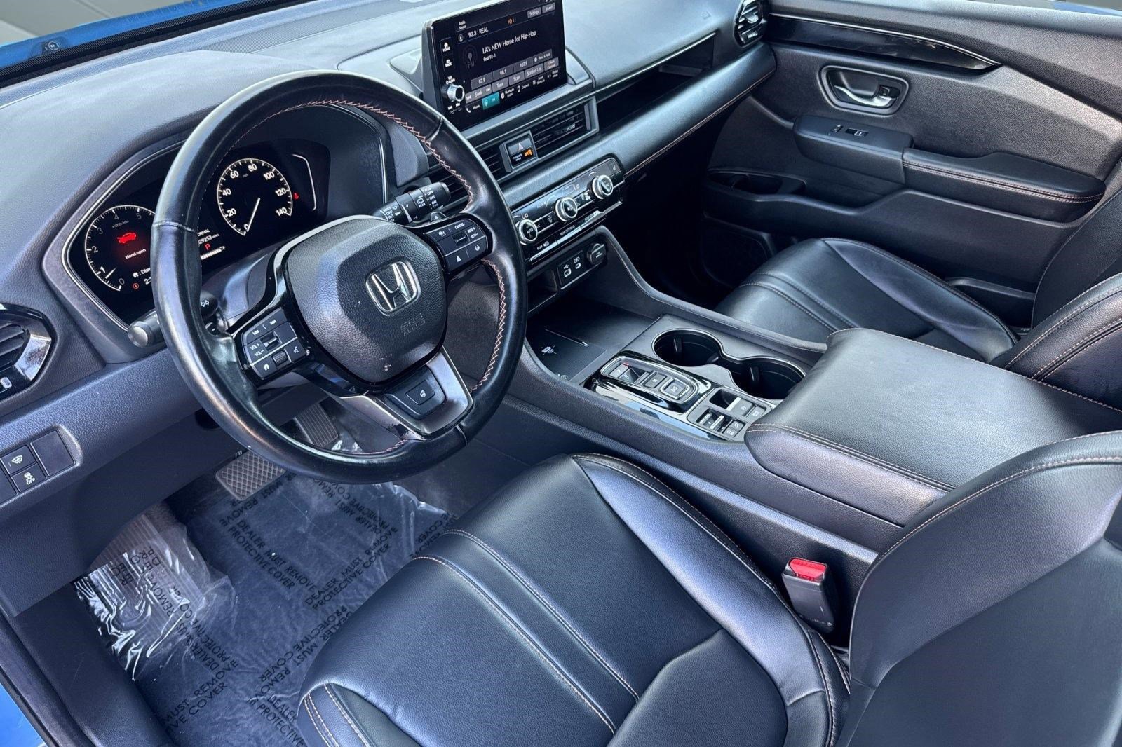 Certified 2024 Honda Pilot TrailSport image 4