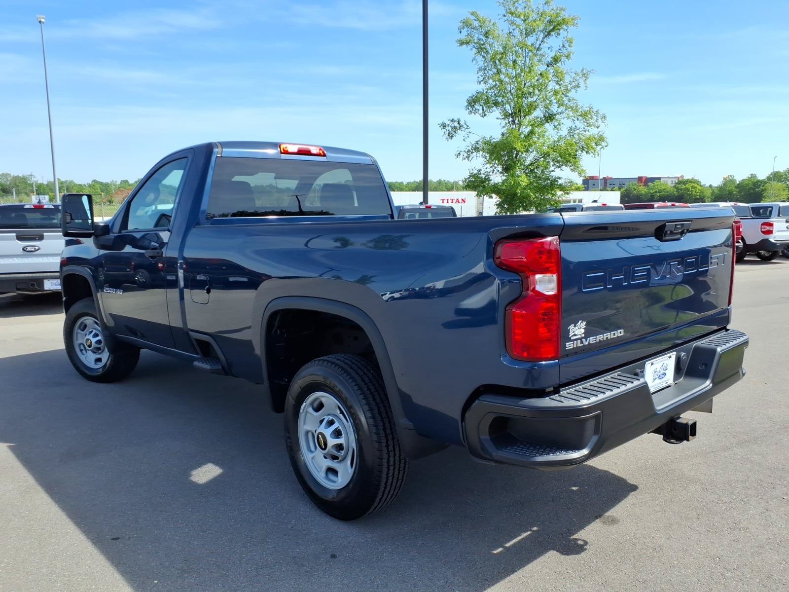 Used 2021 Chevrolet Silverado 2500 W/T w/ WT Convenience Package RWD image 5