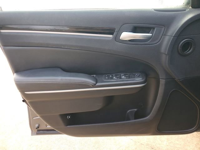 Used 2022 Chrysler 300 S RWD image 16