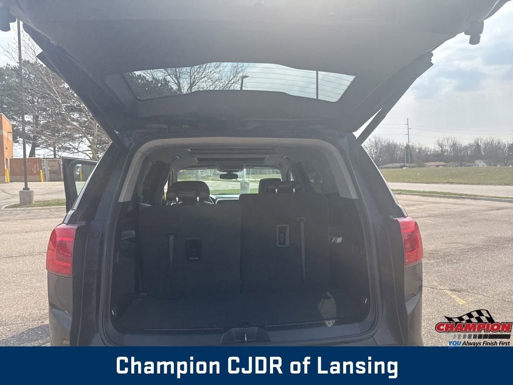 Used 2019 GMC Acadia SLT image 15