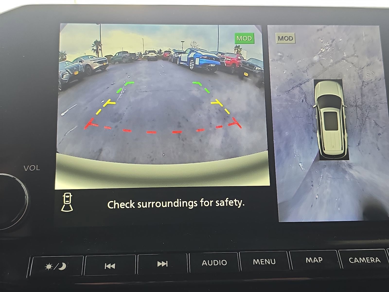 New 2025 Nissan Pathfinder SL image 18