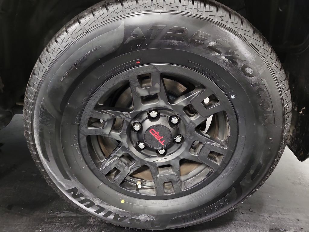 Used 2019 Toyota 4Runner SR5 image 10