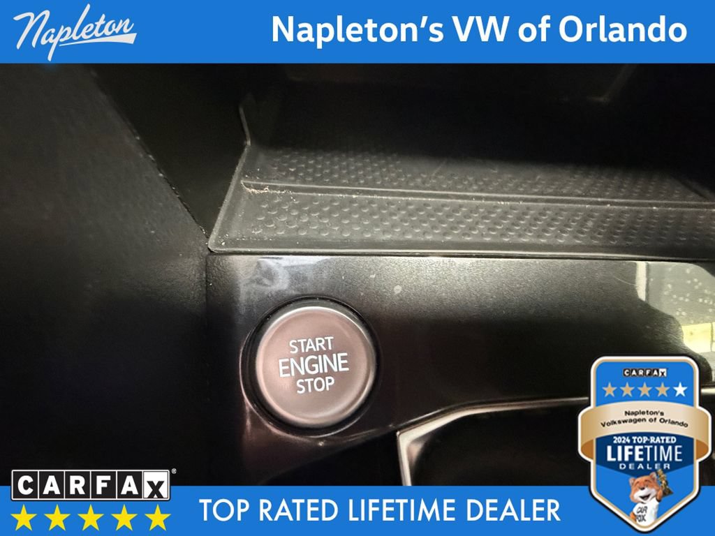 Used 2024 Volkswagen Tiguan SE R-Line AWD/4WD image 19