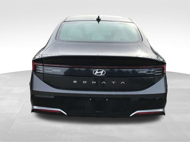 Used 2025 Hyundai Sonata SEL FWD image 32