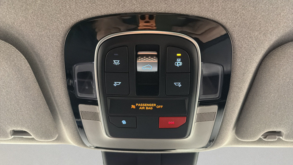 Used 2022 Hyundai Santa Fe Limited w/ Cargo Package AWD/4WD image 26