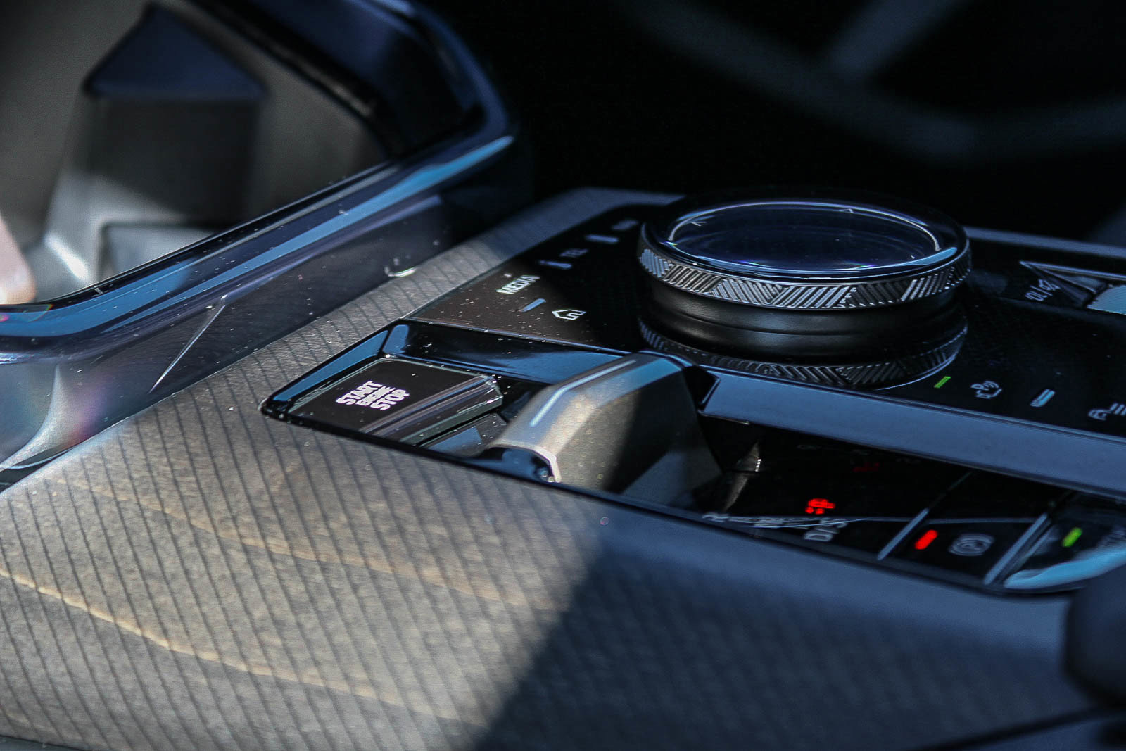 Certified 2025 BMW X3 xDrive30i w/ Convenience Package image 22