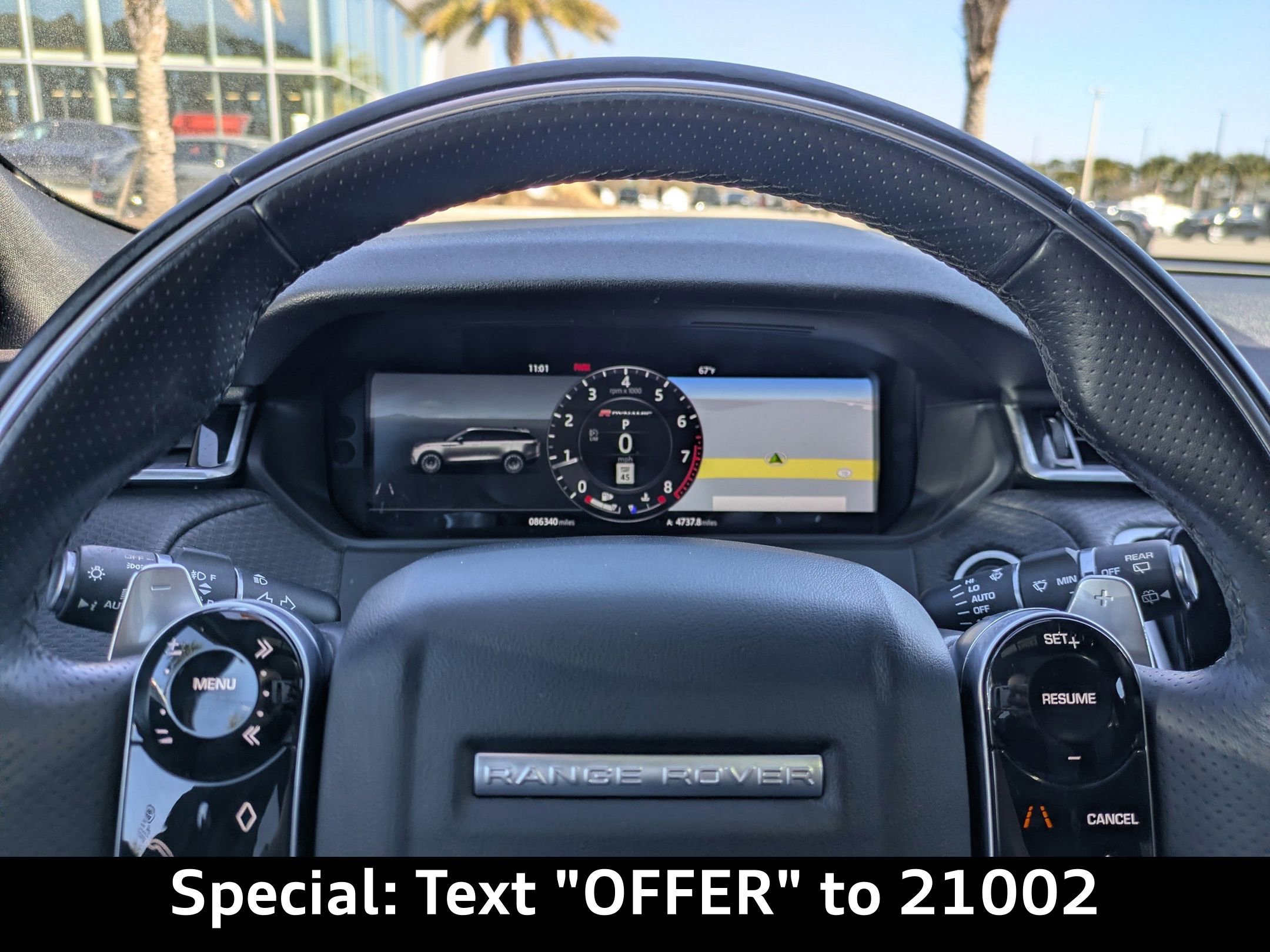 Used 2019 Land Rover Range Rover Velar R-Dynamic SE image 33