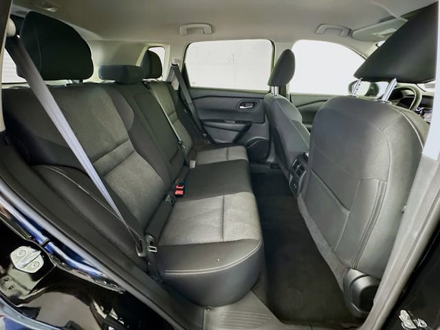Used 2025 Nissan Rogue SV image 24