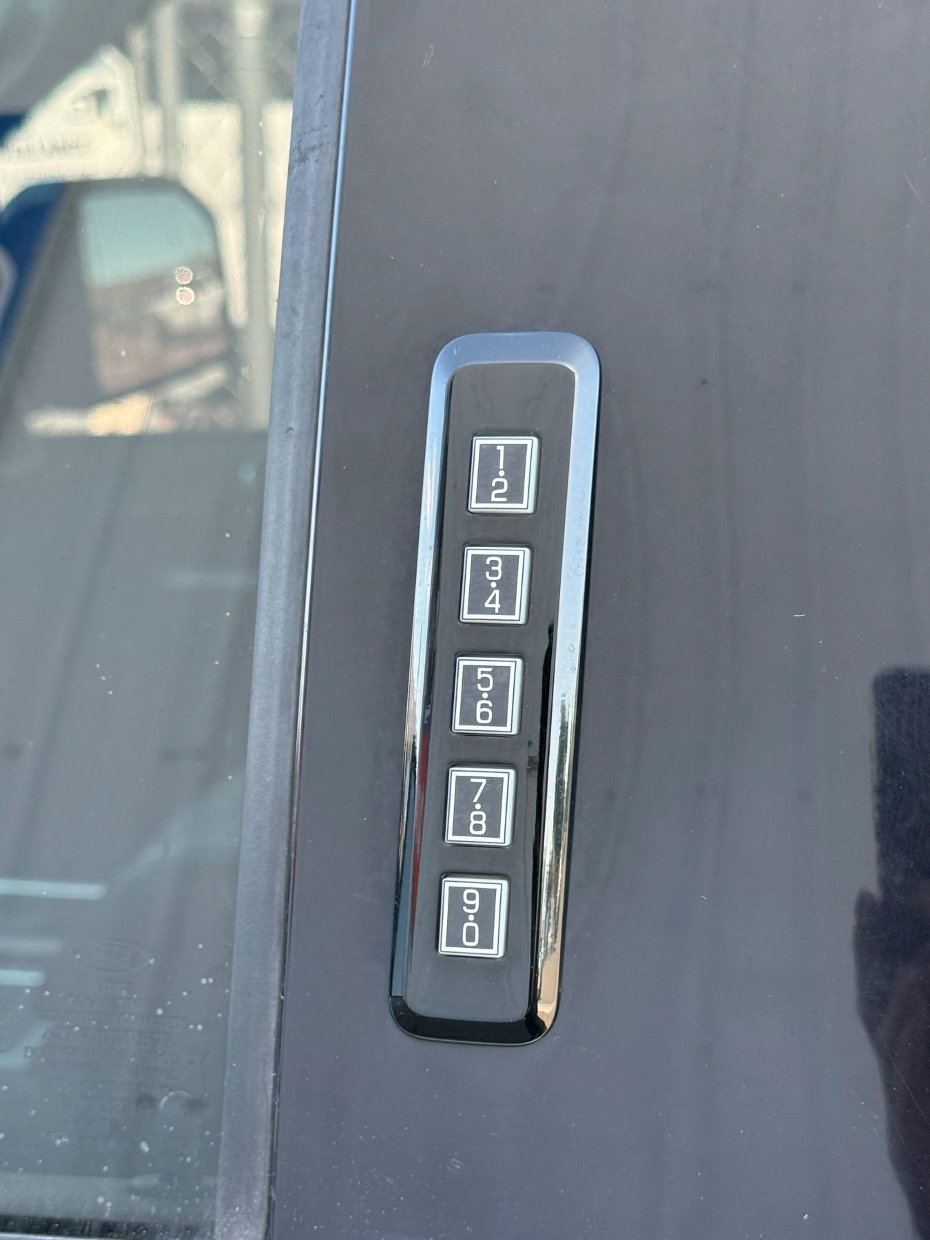 Used 2019 Ford F150 Platinum w/ Technology Package AWD/4WD image 13