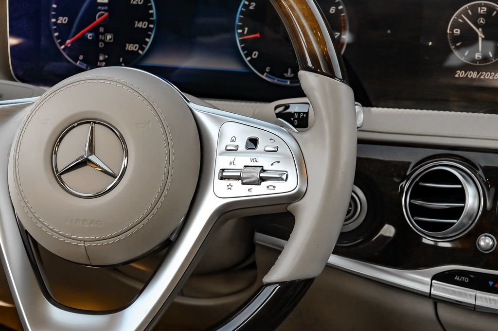 Used 2019 Mercedes-Benz S 560 Sedan image 17