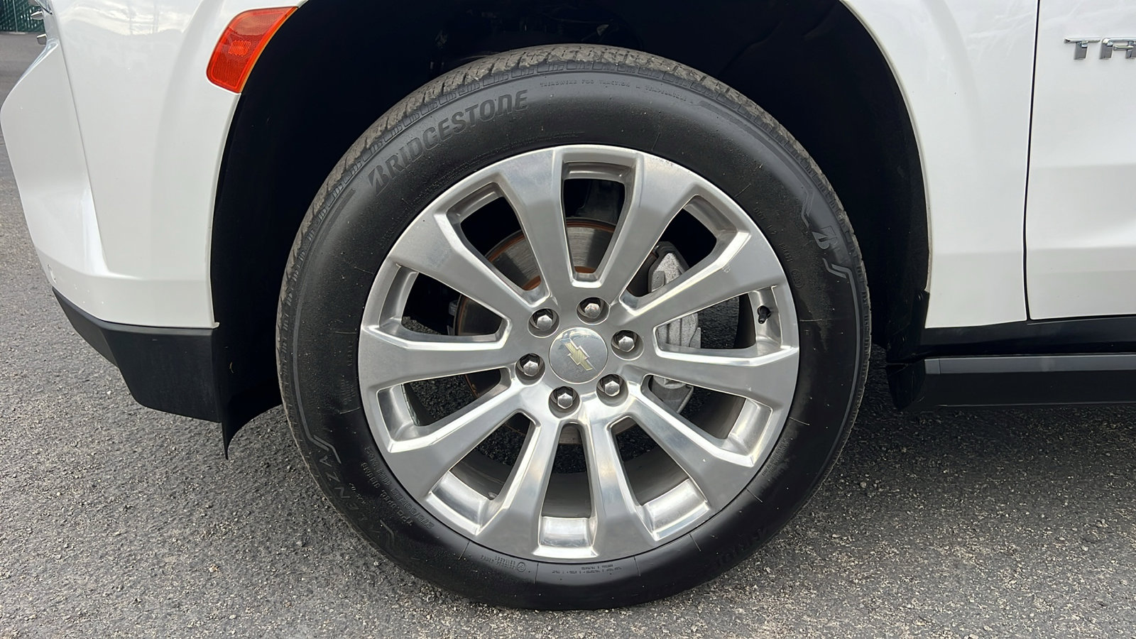 Used 2021 Chevrolet Tahoe Premier w/ Premium Package image 10