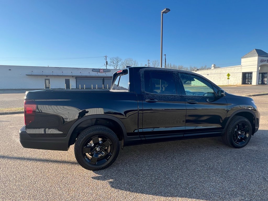 New 2026 Honda Ridgeline Black Edition image 10
