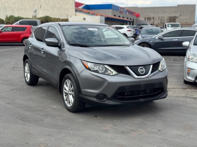 Used 2019 Nissan Rogue Sport S w/ Appearance Package