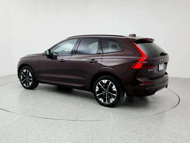 New 2026 Volvo XC60 B5 Plus w/ Climate Package AWD/4WD image 7