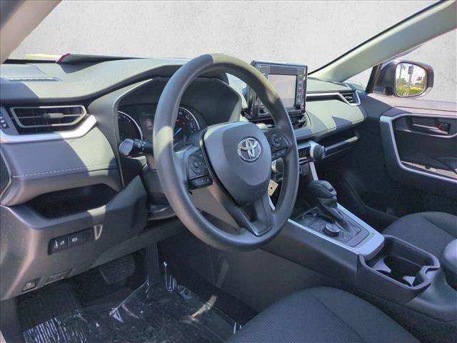 Certified 2021 Toyota RAV4 LE AWD/4WD image 10