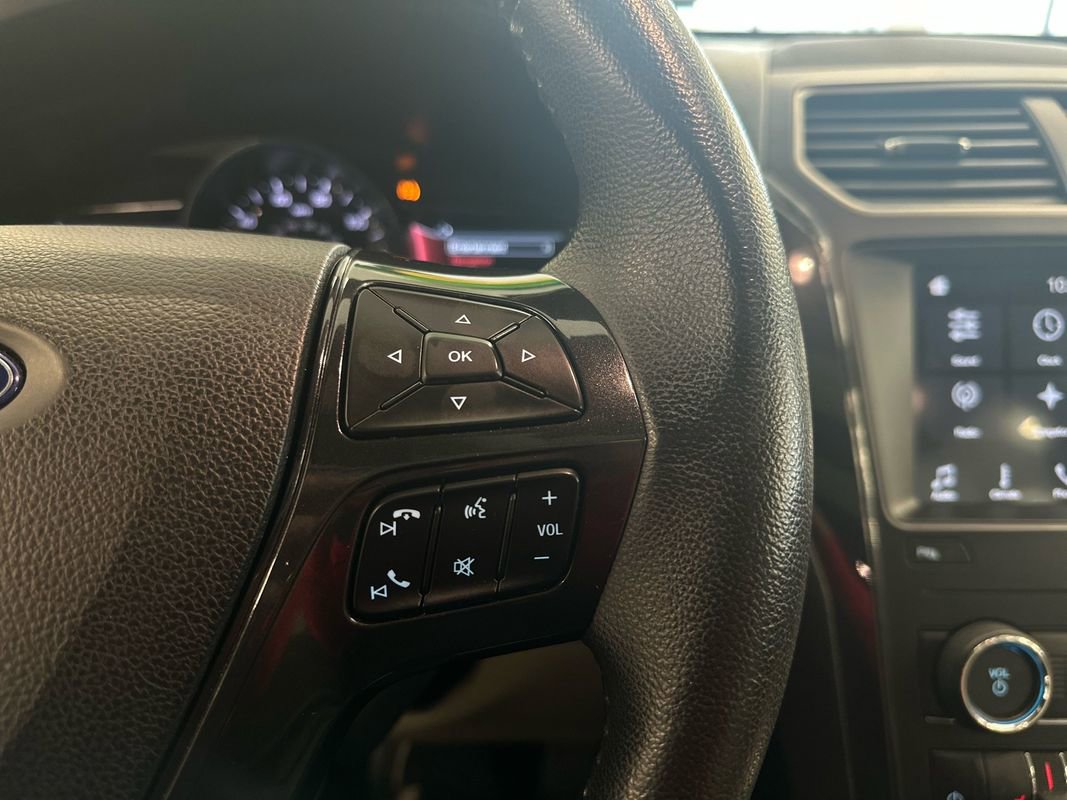 Used 2019 Ford Explorer XLT w/ Equipment Group 202A image 27