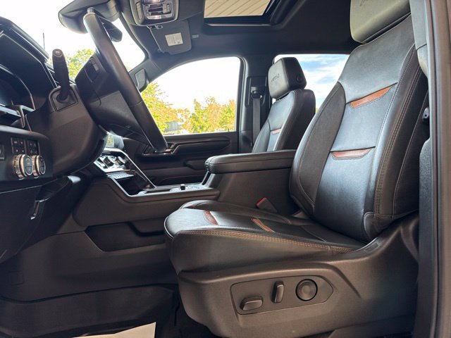 Used 2024 GMC Sierra 3500 AT4 w/ AT4 Premium Plus Package AWD/4WD image 13