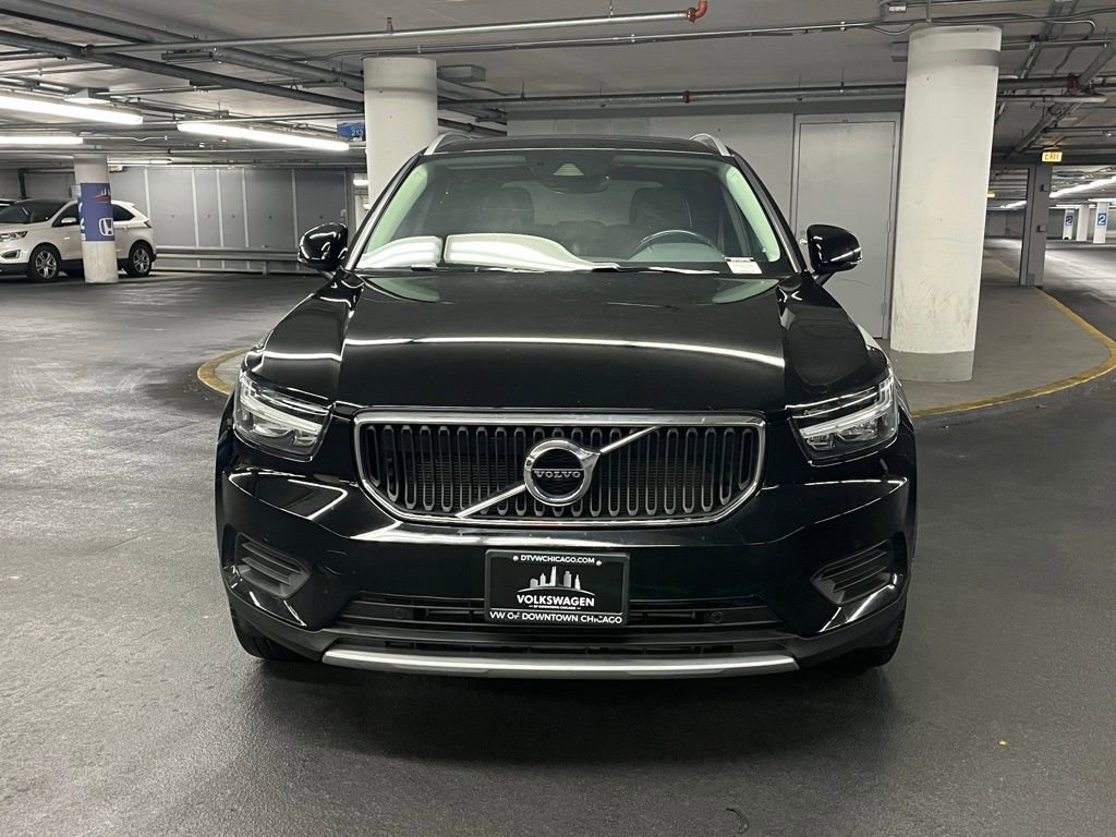 Used 2020 Volvo XC40 T5 Momentum image 30