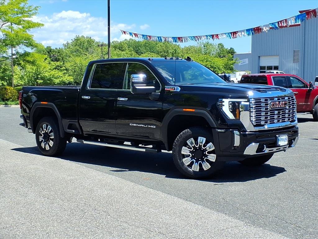 New 2026 GMC Sierra 2500 Denali w/ Denali Reserve Package AWD/4WD image 1