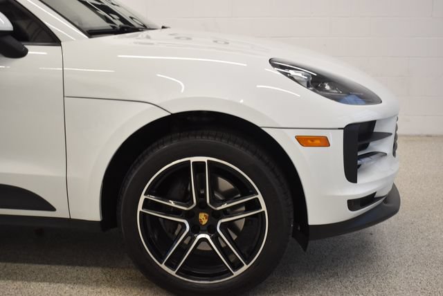 Used 2020 Porsche Macan AWD/4WD image 13
