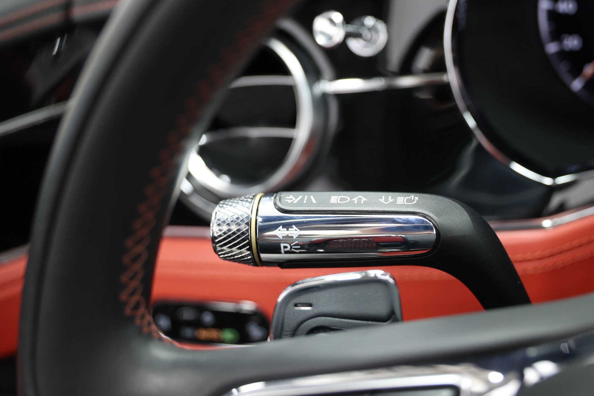 Used 2020 Bentley Continental GT V8 image 32