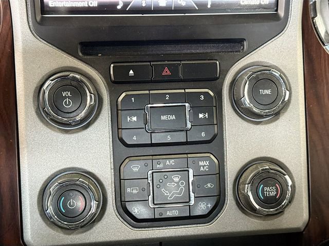 Used 2016 Ford F350 Lariat w/ Lariat Ultimate Package image 17