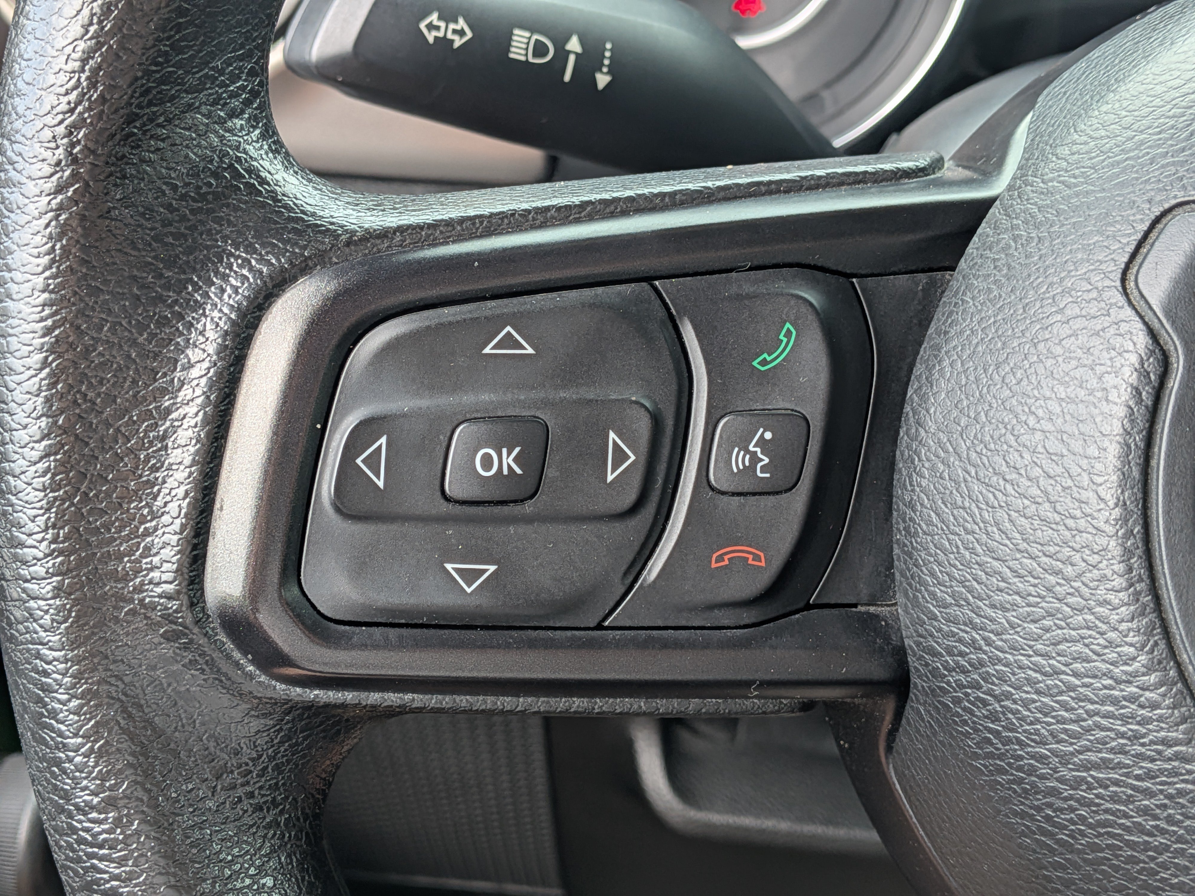 Used 2018 Jeep Wrangler Sport AWD/4WD image 21