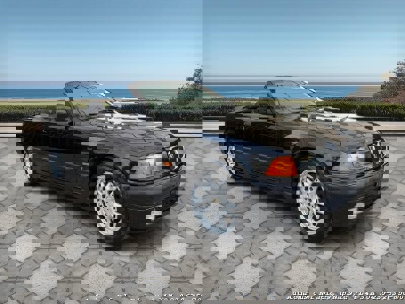 Used 1999 BMW 323i Convertible image 1