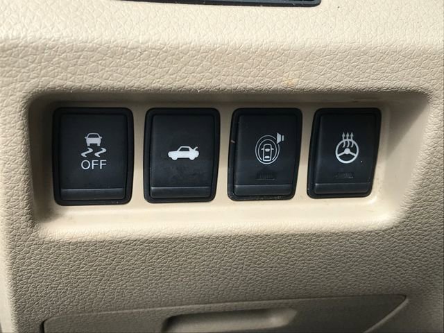 Used 2015 Nissan Altima 2.5 SV w/ Convenience Package FWD image 7