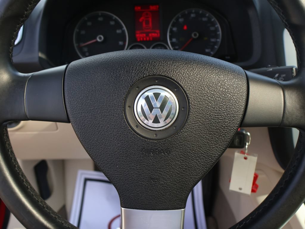 Used 2008 Volkswagen Eos 2.0T FWD image 24