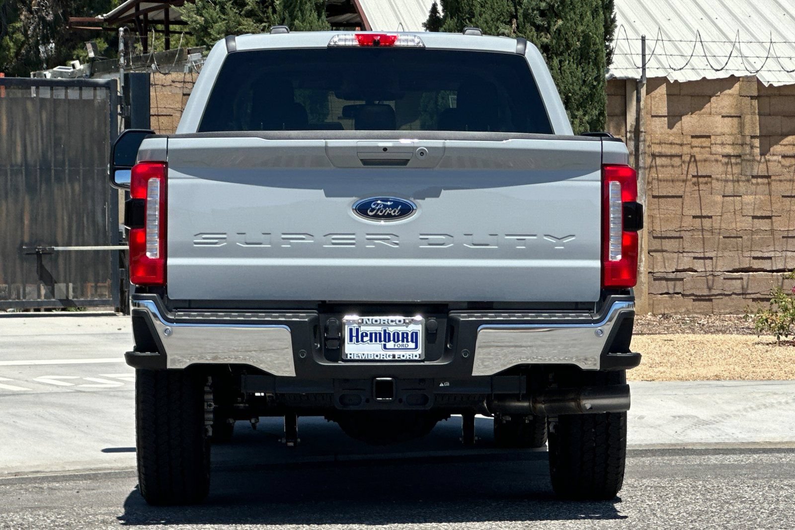 New 2026 Ford F250 Lariat w/ FX4 Off-Road Package AWD/4WD image 5