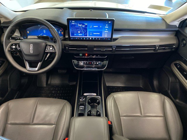 Used 2023 Lincoln Corsair AWD w/ Equipment Group 102A image 10