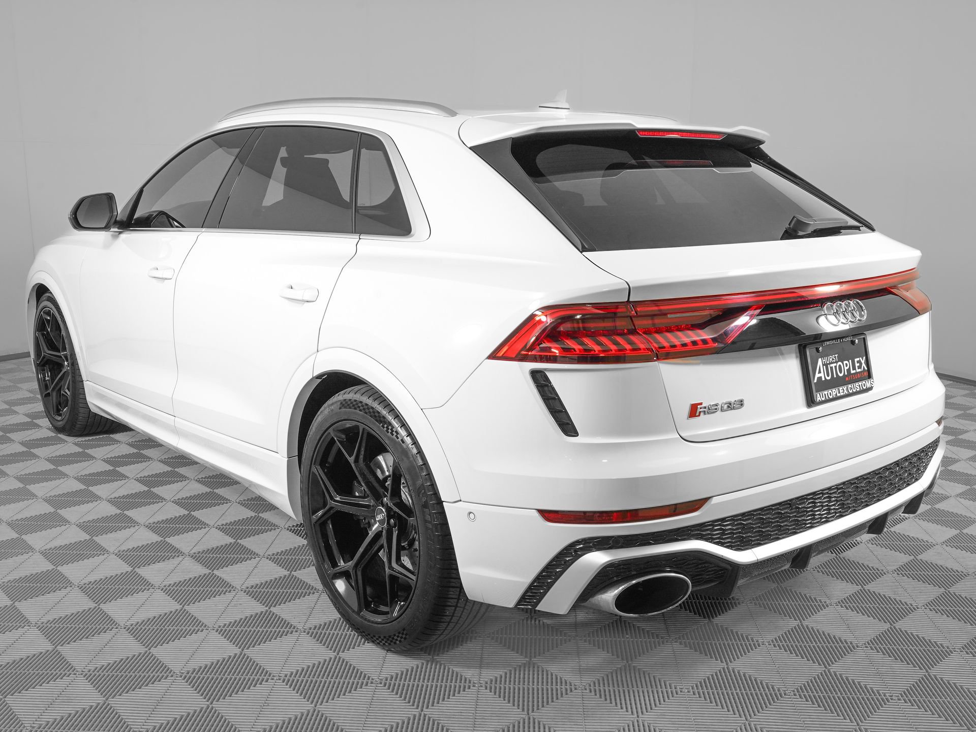 Used 2022 Audi RS Q8 AWD/4WD image 6