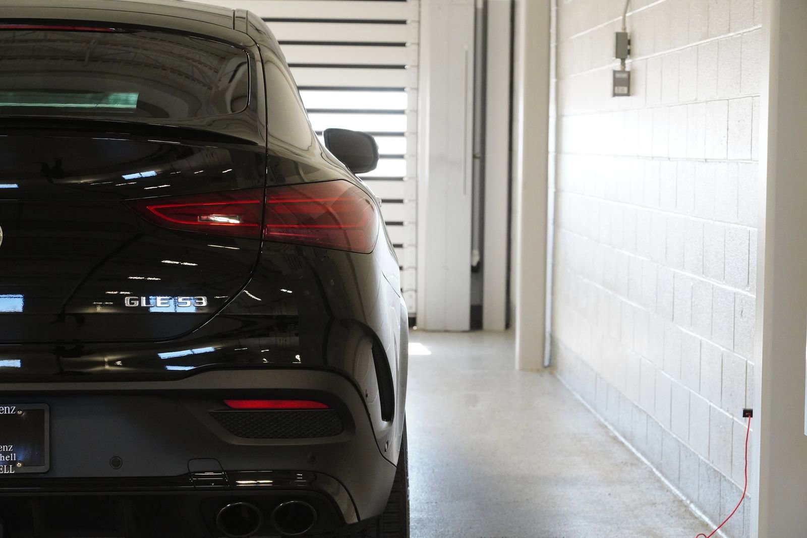 Used 2024 Mercedes-Benz GLE 53 AMG 4MATIC Coupe image 11