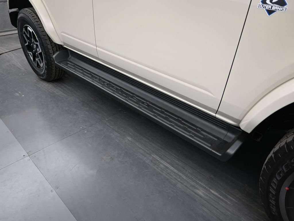 New 2026 Ford Bronco Outer Banks AWD/4WD image 23