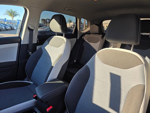 Used 2025 Volkswagen Taos S image 15