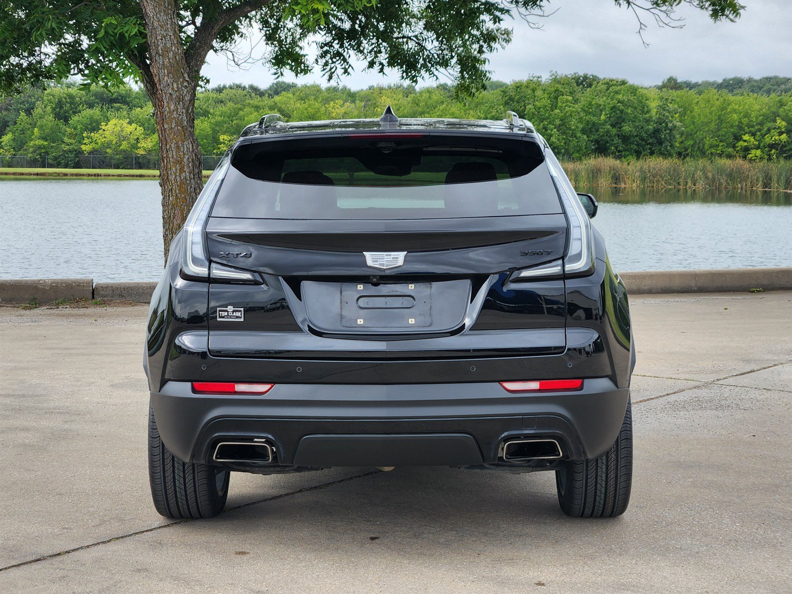 Certified 2023 Cadillac XT4 Sport w/ LPO, Onyx Lite Package FWD image 31
